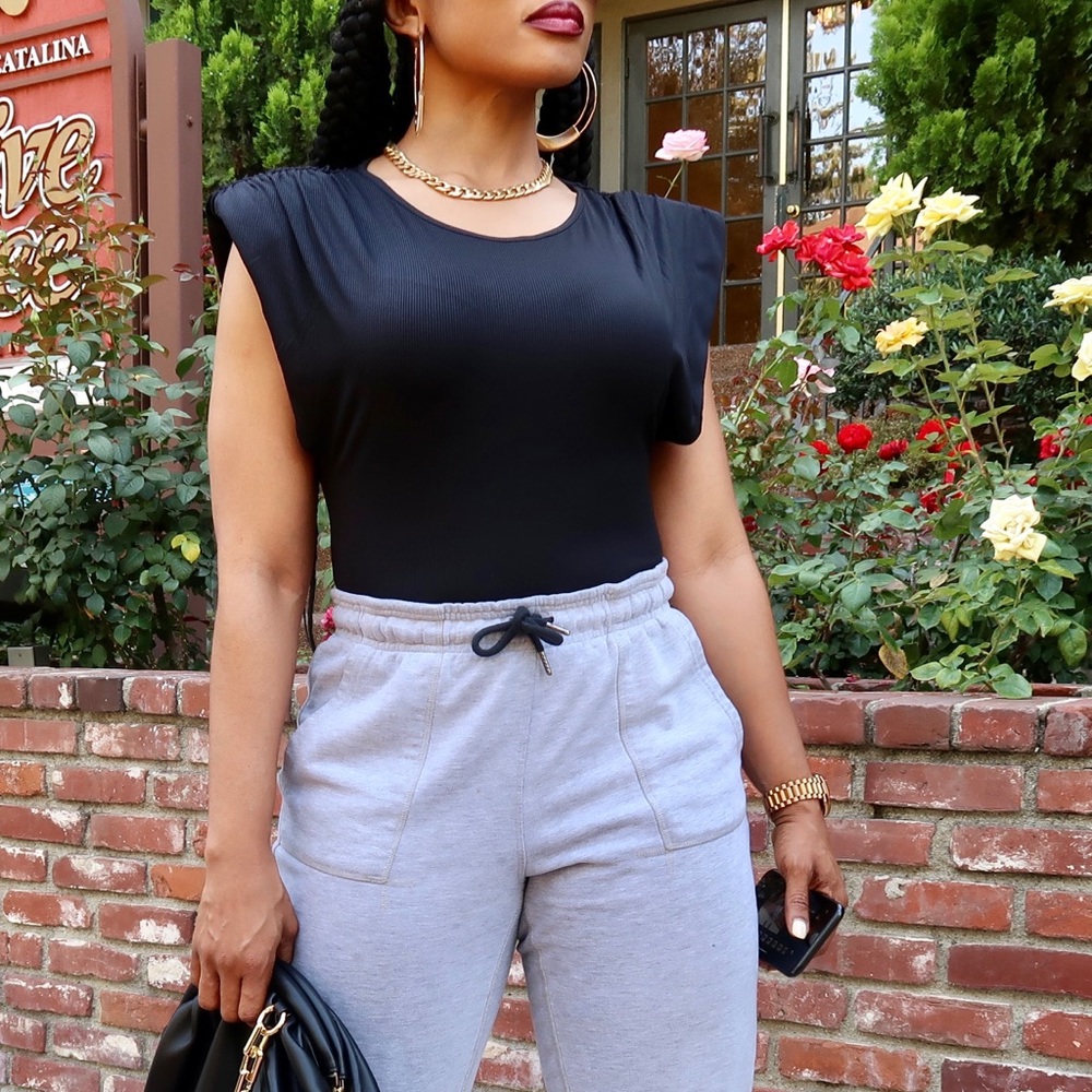 PUFF SHOULDER SLEEVELESS TOP